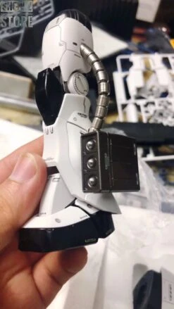 Metal Soldier MS 1/100 MS-06J MS06J Zaku II White Ogre Gundam Mobile Suit -Toy Figure Store 1c1526c225