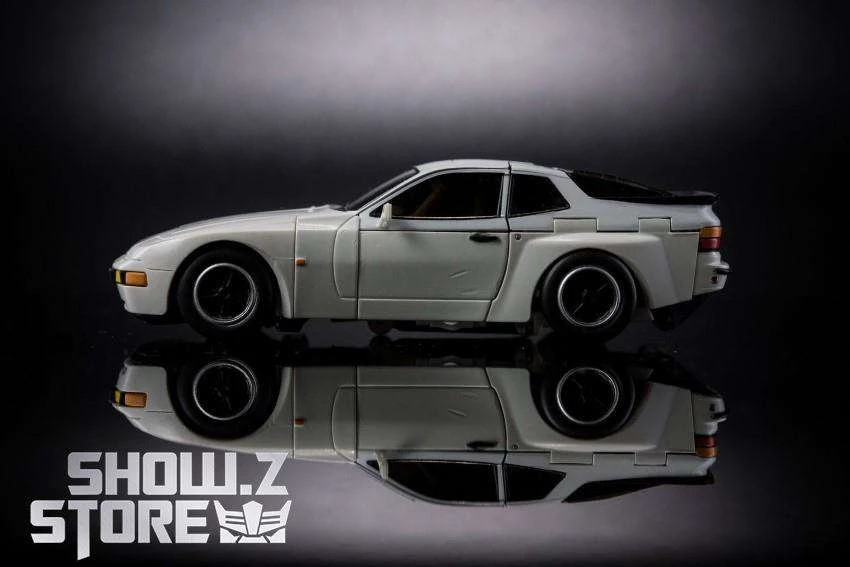 XTransbots MM-10W Coprimozzo Hubcap White Version 15 XTransbots MM-10W Coprimozzo Hubcap White Version - Image 15