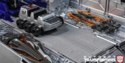 WeiJiang MPP10 Optimus Prime Trailer Oversized -Toy Figure Store 29142312b6