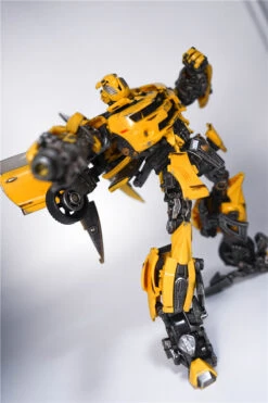 Blue Circus BC02D Bumblebee MPM-03 Oversized Battle Damaged Version -Toy Figure Store 2bf29eda07