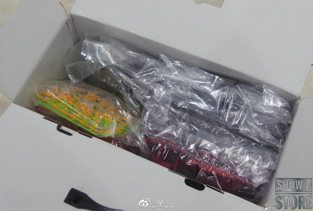 S-Z-B Noah Model Formania Gundam MSN-04 MSN04 Sazabi Neo Zeon 1/35 Bust 7 S-Z-B Noah Model Formania Gundam MSN-04 MSN04 Sazabi Neo Zeon 1/35 Bust - Image 7