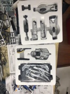 Metal Soldier MS 1/100 MS-06J MS06J Zaku II White Ogre Gundam Mobile Suit -Toy Figure Store 3245c6efa0