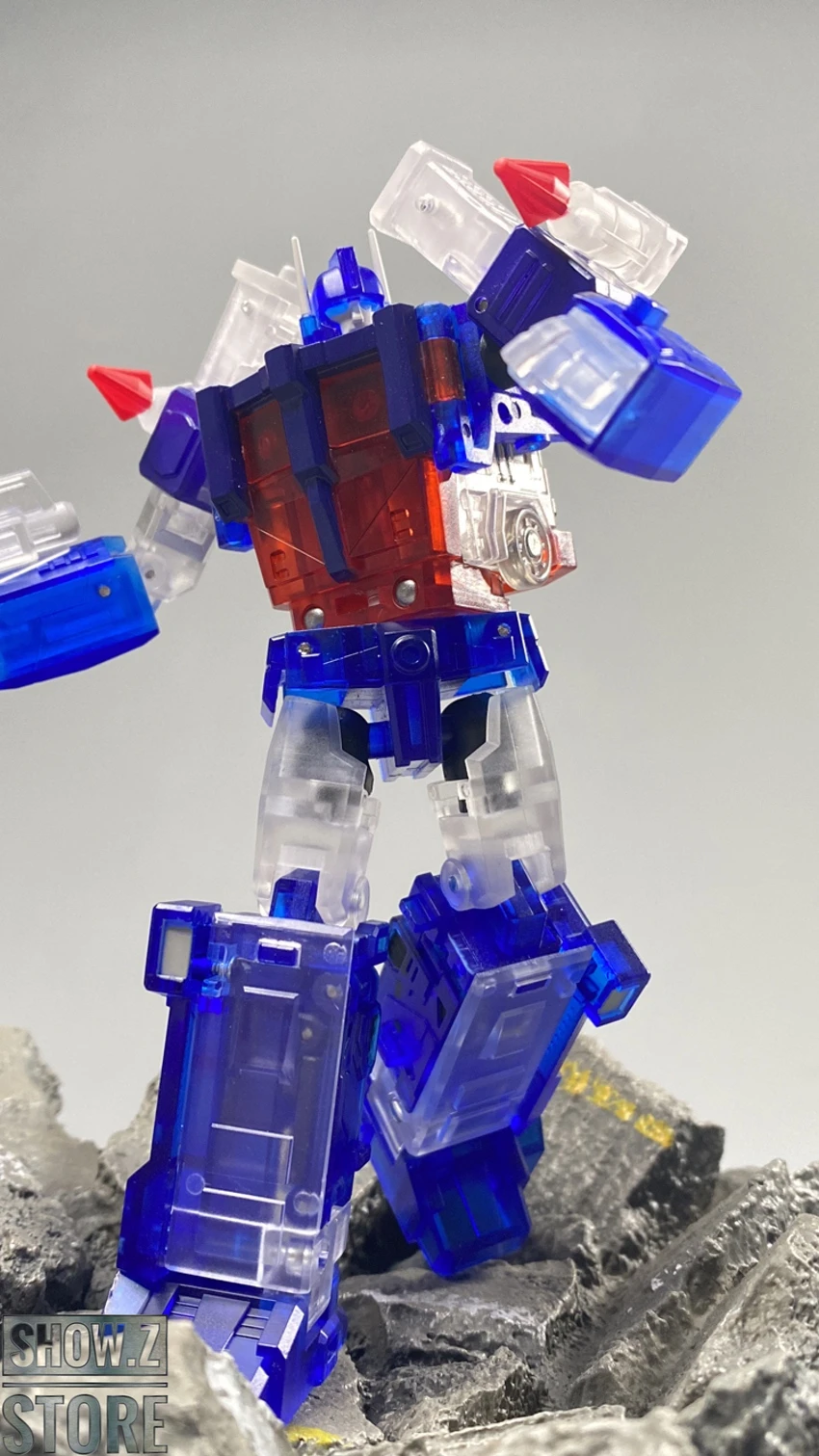 Magic Square MS-B04T Transporter Ultra Magnus Clear Version 9 Magic Square MS-B04T Transporter Ultra Magnus Clear Version - Image 9