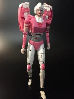 Fanstoys FT-24 Rouge Arcee -Toy Figure Store 3bcfd1afce