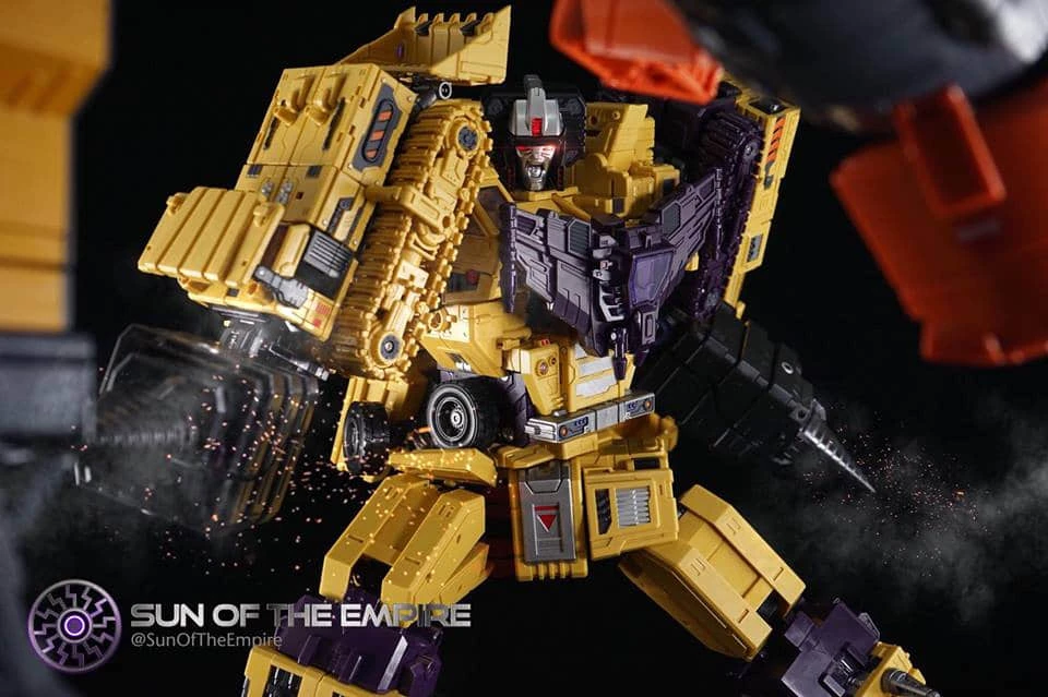 Toyworld TW-C07B Constructor Devastator Yellow Set Of 6 3 Toyworld TW-C07B Constructor Devastator Yellow Set Of 6 - Image 3