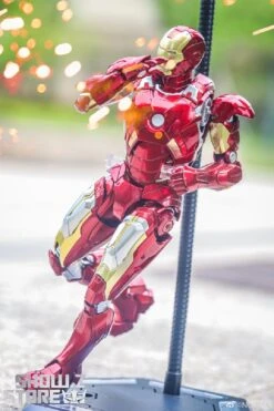 Eastern Model 1/9 Iron Man Mark 7 Model Kit -Toy Figure Store 543b7e414c
