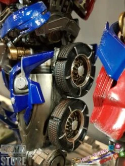 [Pre-Order] HEAT Studio Custom Made Transformers Dark Of The Moon Optimus Prime Statue -Toy Figure Store 6785ba0b73