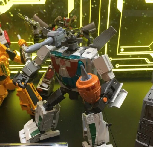 Takara MP-20+ Wheeljack Anime Color 14 Takara MP-20+ Wheeljack Anime Color - Image 14