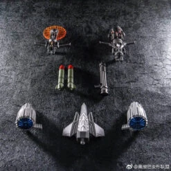 Black Mamba LS-04 LS04 Starscream SS-06 SS06 Oversized -Toy Figure Store 6f25429da5