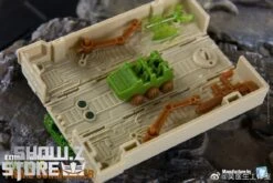 Dr.Wu DW-E04D Prime Commander Optimus Prime W/ Trailer -Toy Figure Store 8174230dfd