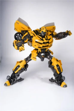 Blue Circus BC02D Bumblebee MPM-03 Oversized Battle Damaged Version -Toy Figure Store 929e48cd05