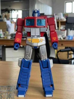 4th Party Masterpiece MP-44 Optimus Prime Version 3.0 Silver Leg Version -Toy Figure Store e4928b7ad2