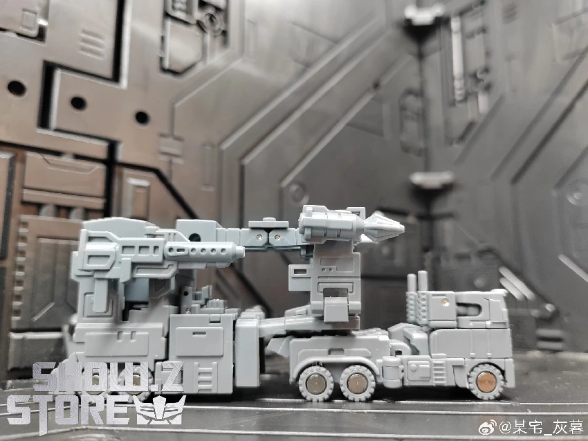 Dr.Wu DW-E23 Tactical Commander Ultra Magnus 10 Dr.Wu DW-E23 Tactical Commander Ultra Magnus - Image 10