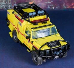 Takara Tomy Masterpiece Movie Series MPM-11 Ratchet -Toy Figure Store f9187d3366